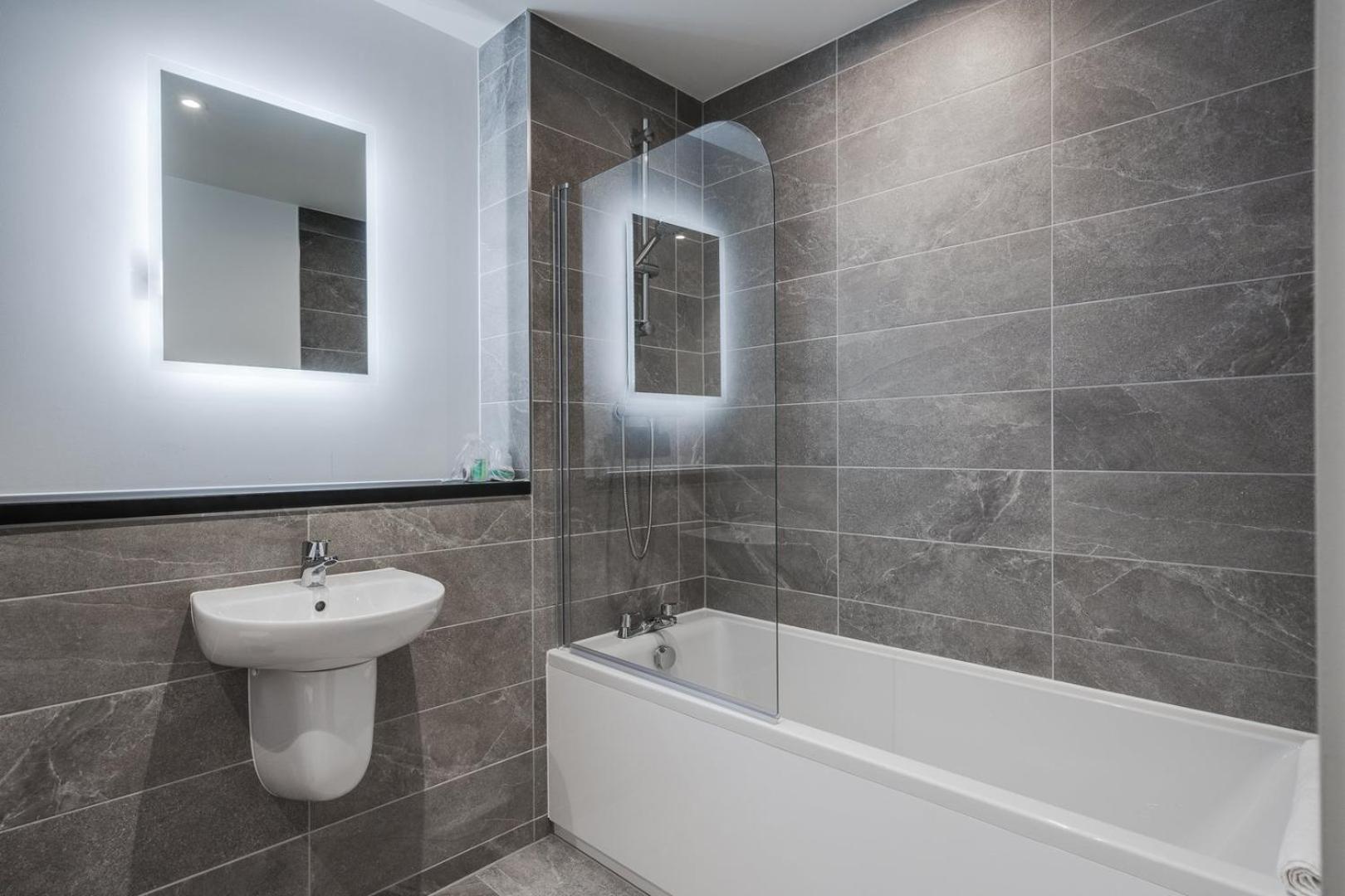 Guestready - Urban Refuge In Vauxhall, No Wifi Liverpool Buitenkant foto
