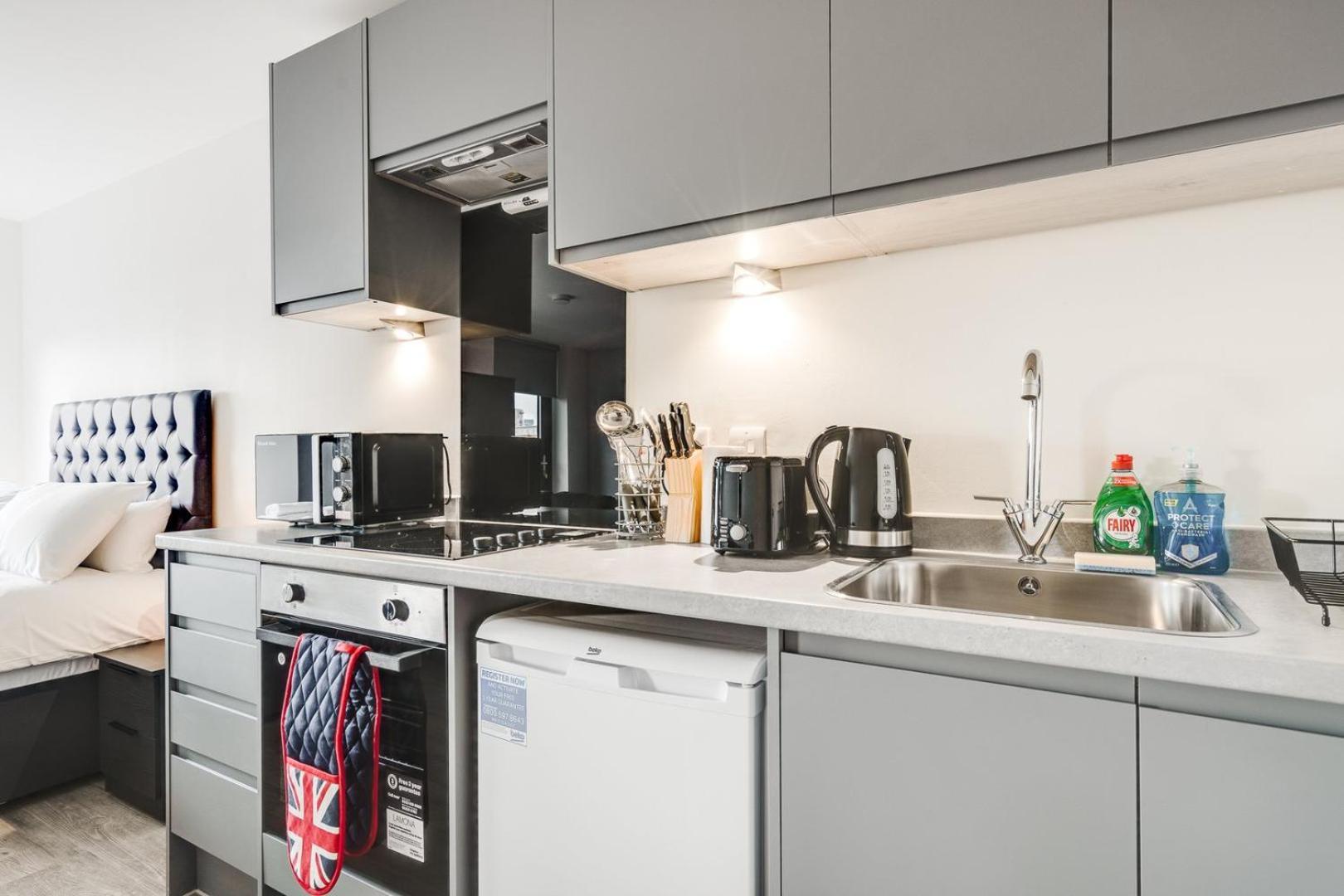 Guestready - Urban Refuge In Vauxhall, No Wifi Liverpool Buitenkant foto