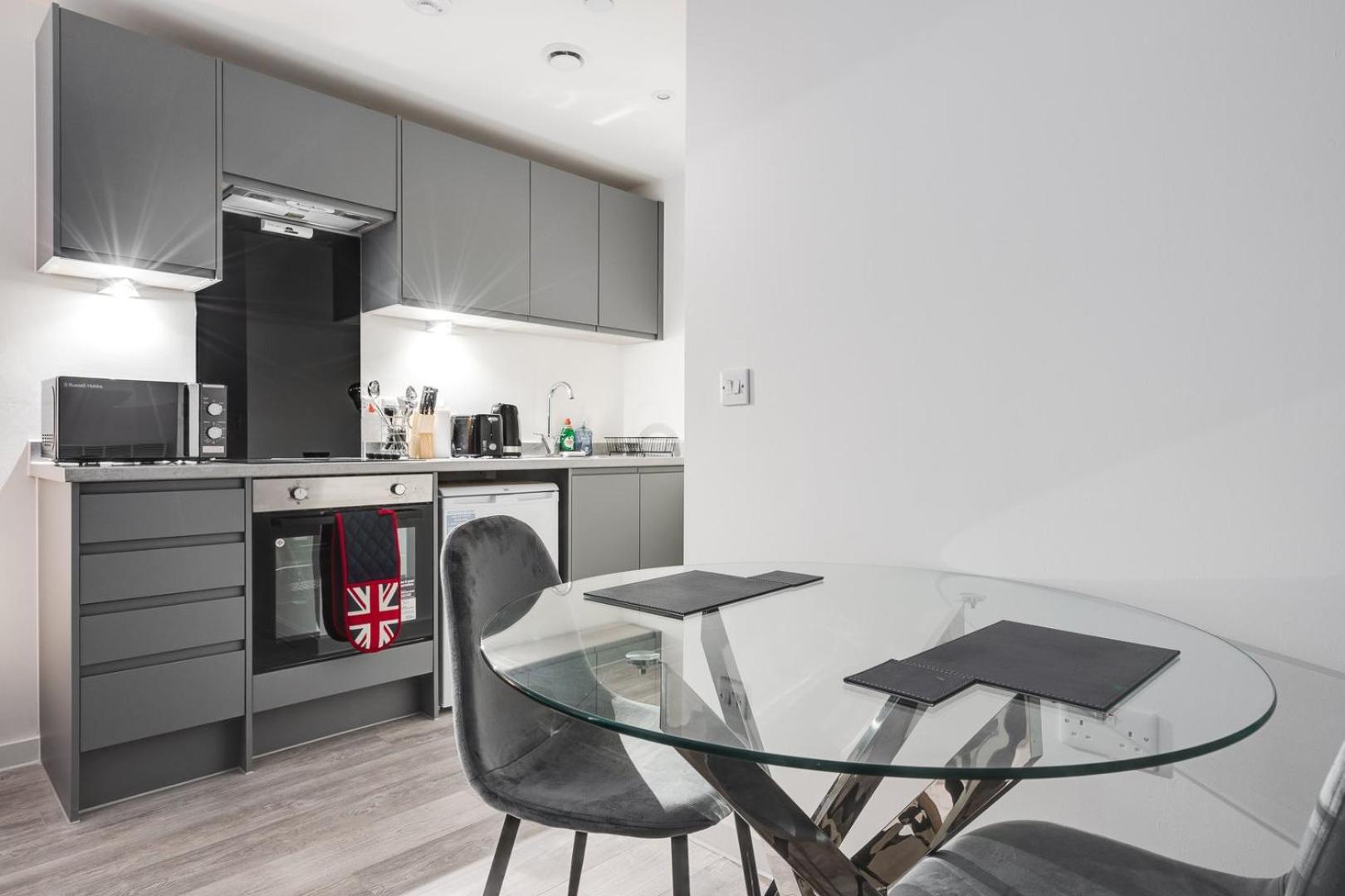Guestready - Urban Refuge In Vauxhall, No Wifi Liverpool Buitenkant foto