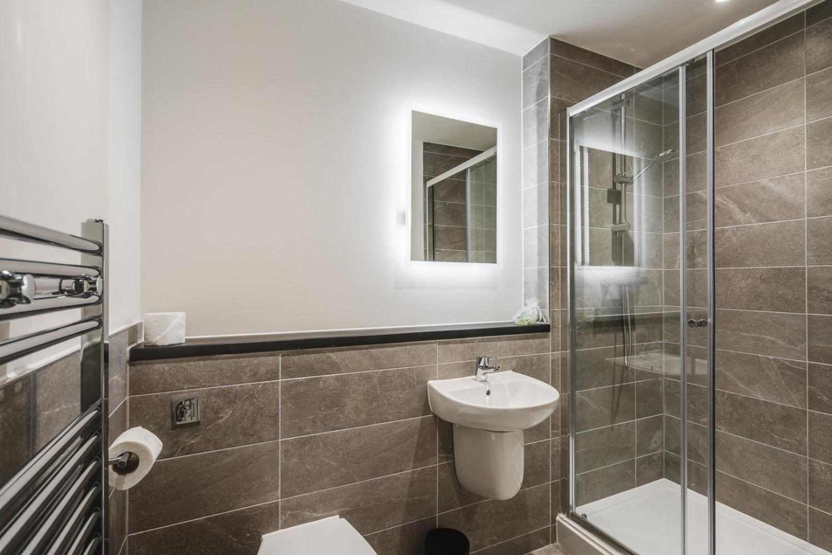 Guestready - Urban Refuge In Vauxhall, No Wifi Liverpool Buitenkant foto